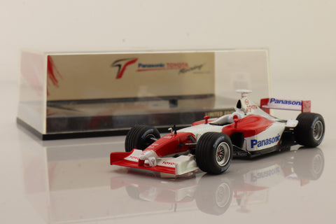 Minichamps 400 020174; Toyota TF102 Formula 1; 2002 Promotional Showcar