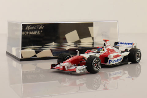 Minichamps 400 040086; Toyota TF104 Formula 1; 2004 Show Car; C. da Matta; RN16