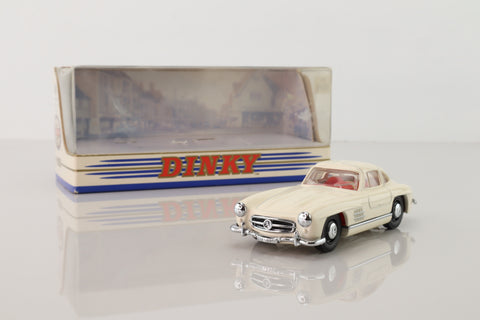 Dinky by Matchbox DY-12; 1955 Mercedes-Benz 300SL Gull Wing; Ivory