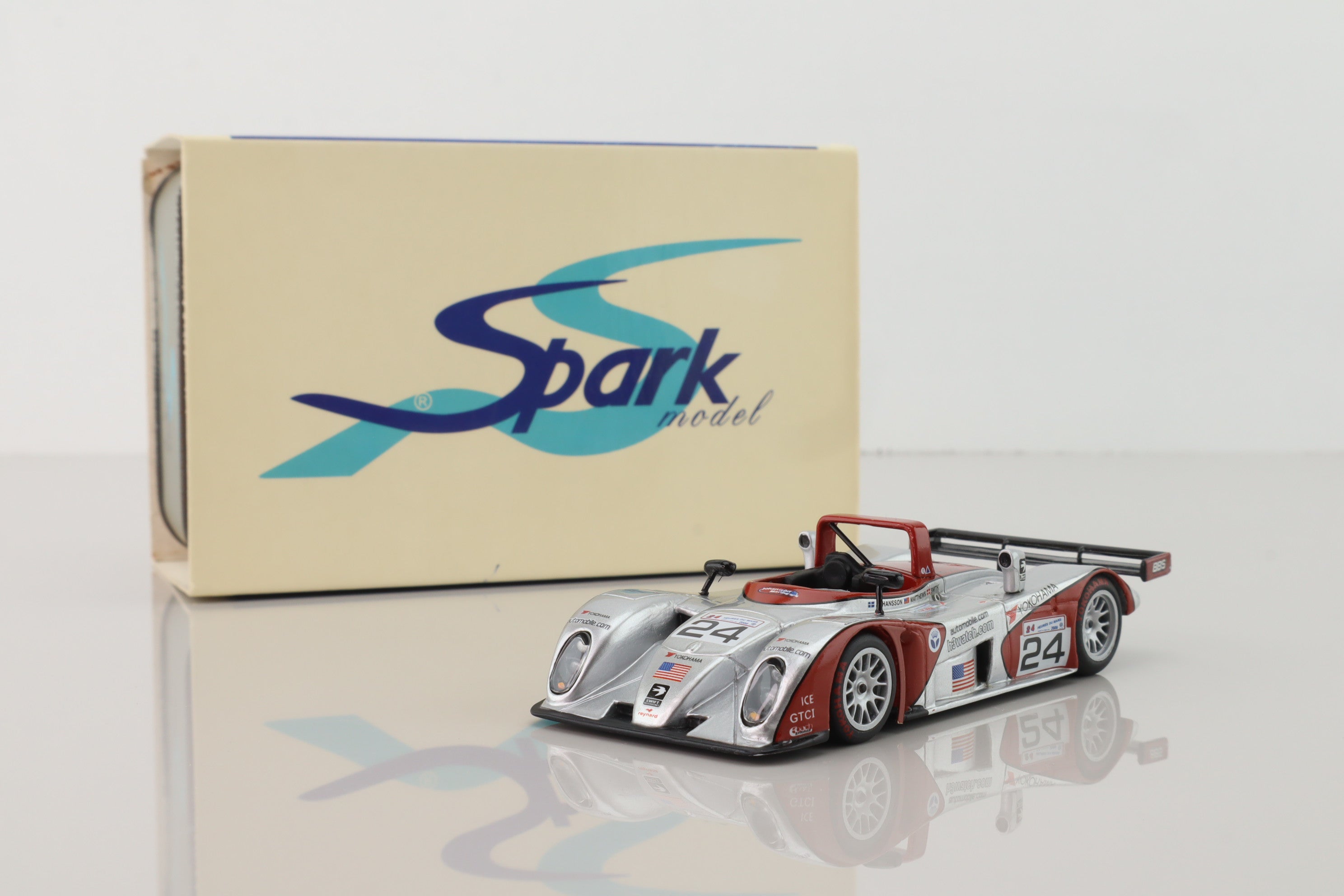 Spark SCYD05; Reynard 2KQ; 2000 24h Le Mans DNF; Johansson, Smith, Matthews; RN24