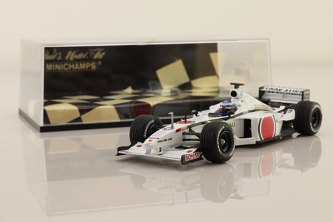 Minichamps 430 010080; BAR Honda 003 Formula 1; 2001 Show Car; Olivier Panis; RN9