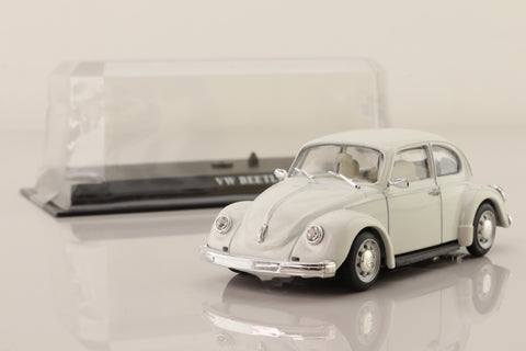 del Prado 06; 1973 Volkswagen Beetle 1303; White